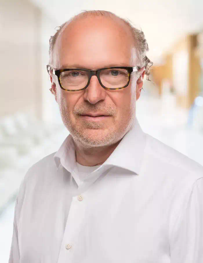 Herr Michael Schneiders – Team der plastischen Chirurgie Schneiders